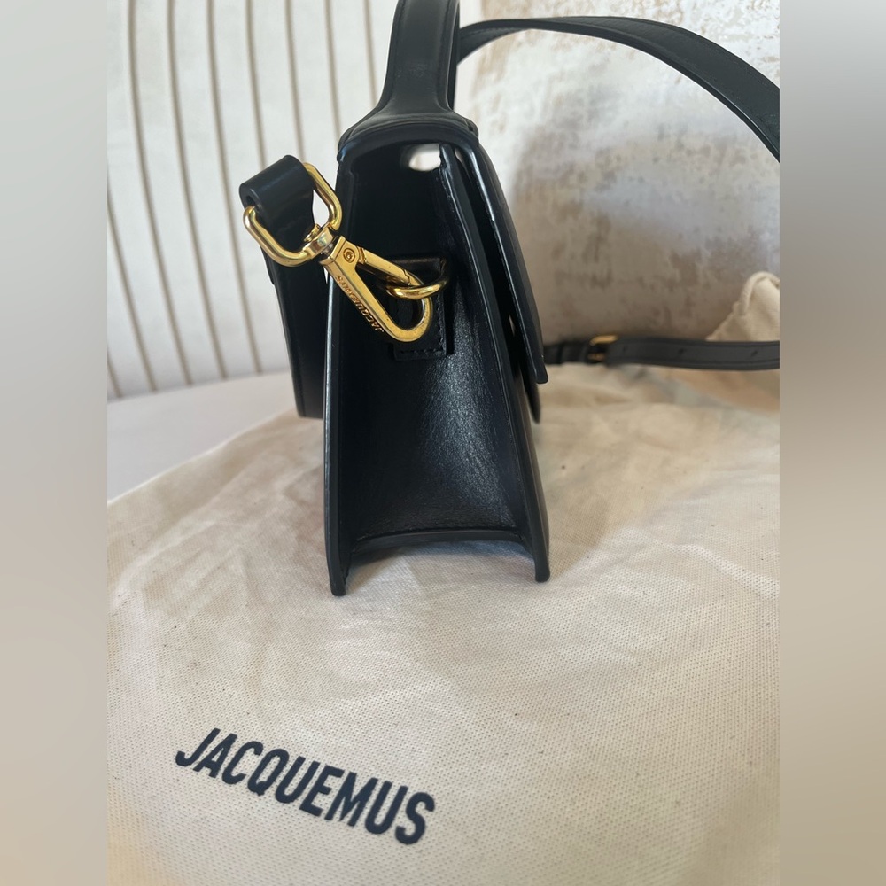 Jacquemus Black Crossbody Bag - Picture 8 of 11